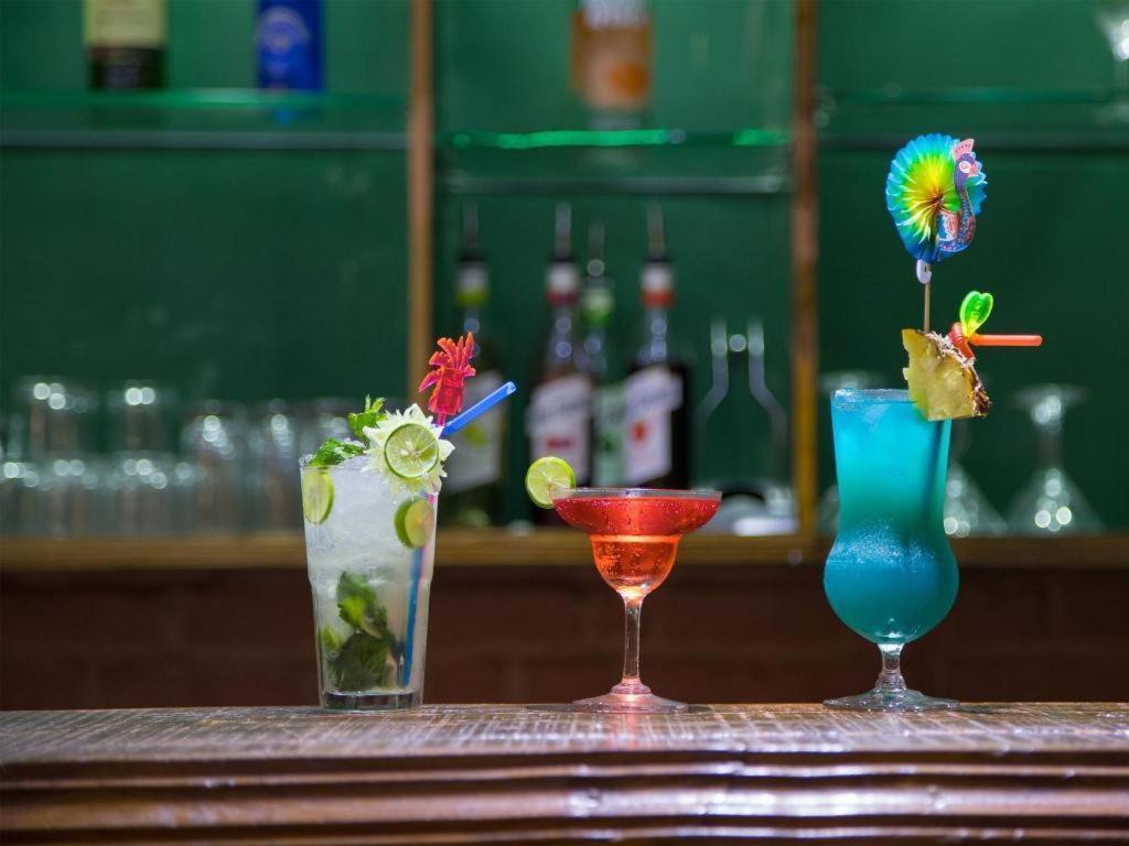 Heritage Hotel Suites&Spa Pokhara Buitenkant foto