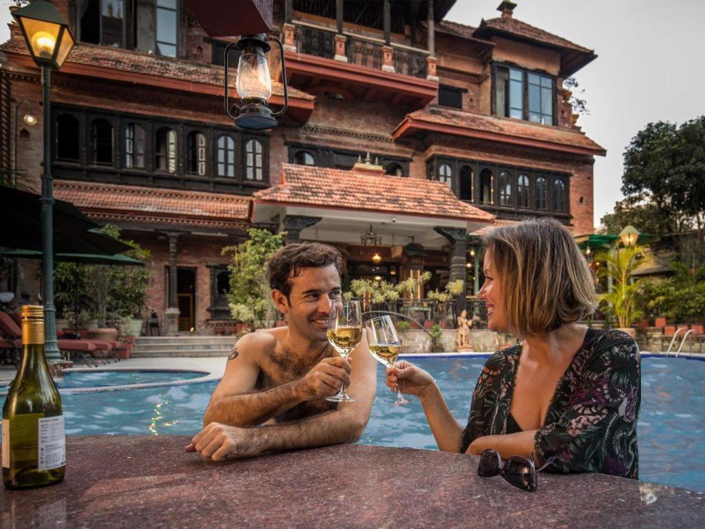 Heritage Hotel Suites&Spa Pokhara Buitenkant foto