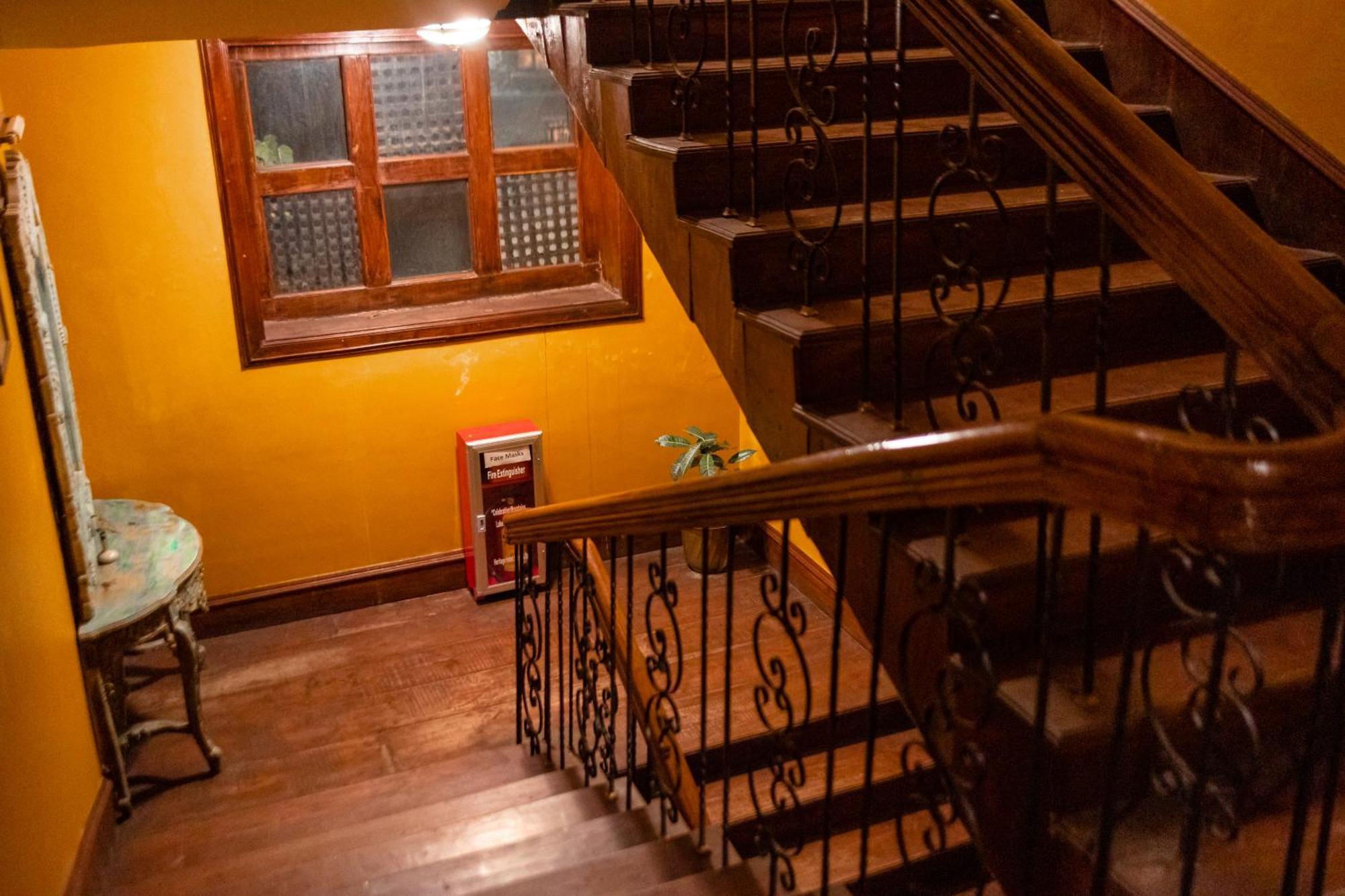 Heritage Hotel Suites&Spa Pokhara Buitenkant foto
