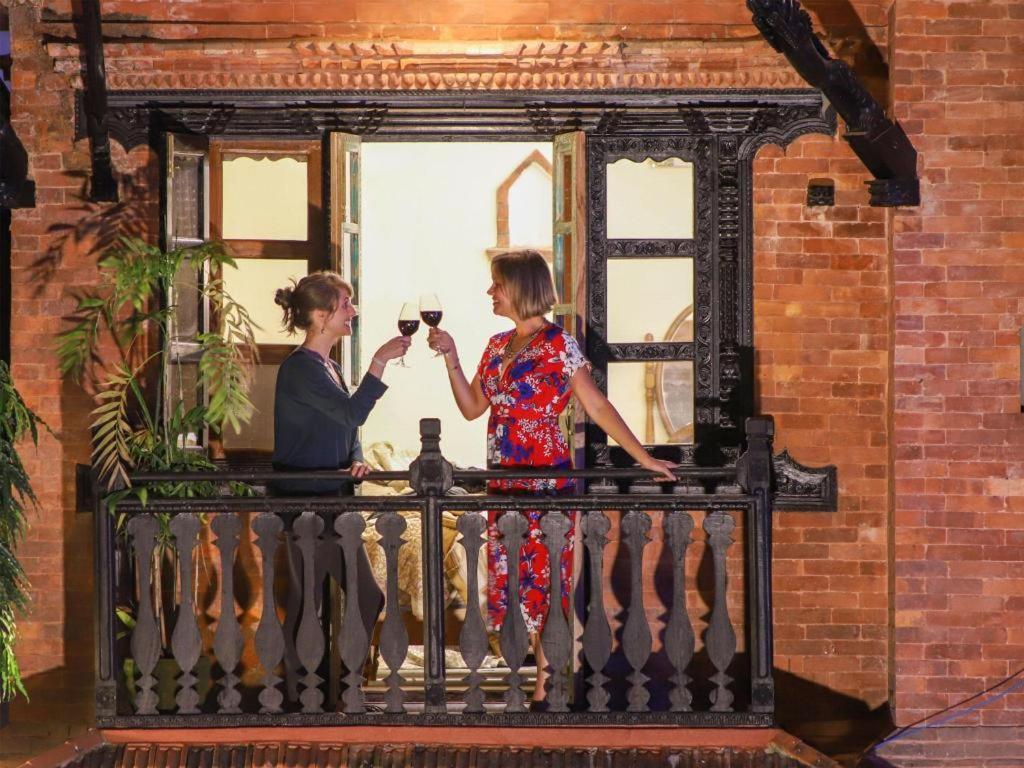 Heritage Hotel Suites&Spa Pokhara Buitenkant foto